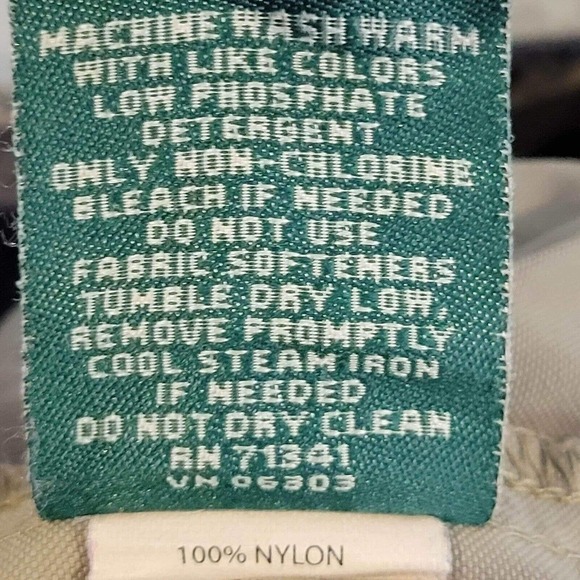 LL Bean Nylon Hiking Pants Convertible Shorts Tan Size L Short 38X29 - Picture 8 of 14